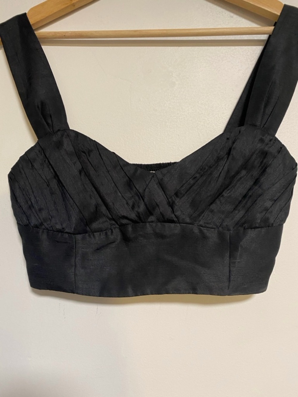 Wilfred Black Cropped Bustier Top Size S Pleated Satin Aritzia - Picture 4 of 10
